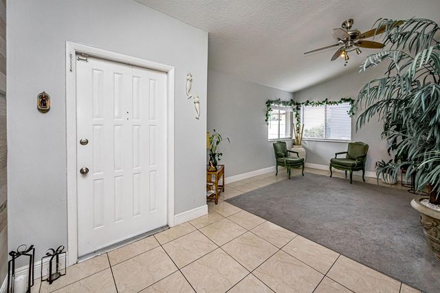 447 Foresta Terrace, West Palm Beach, FL 33415
