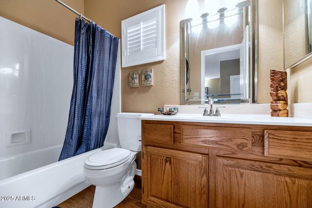 11155 E LAUREL Lane, Scottsdale, AZ 85259