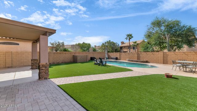 11155 E LAUREL Lane, Scottsdale, AZ 85259