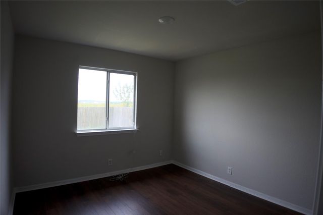 502 Stewart DR, Hutto, TX 78634