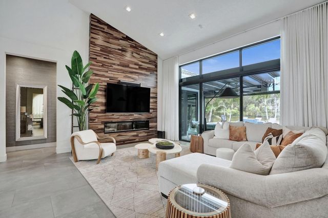 3222 Ridge Trace, Davie, FL 33328