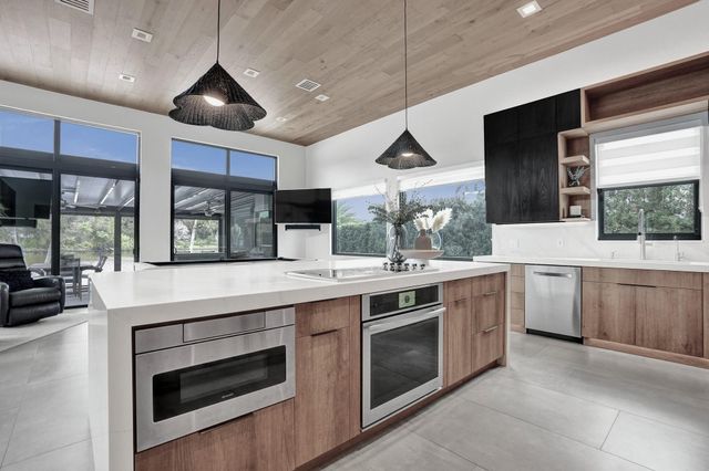 3222 Ridge Trace, Davie, FL 33328