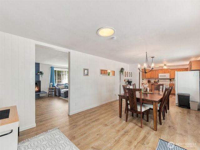 7775 SE Blake View Drive, Port Orchard, WA 98366