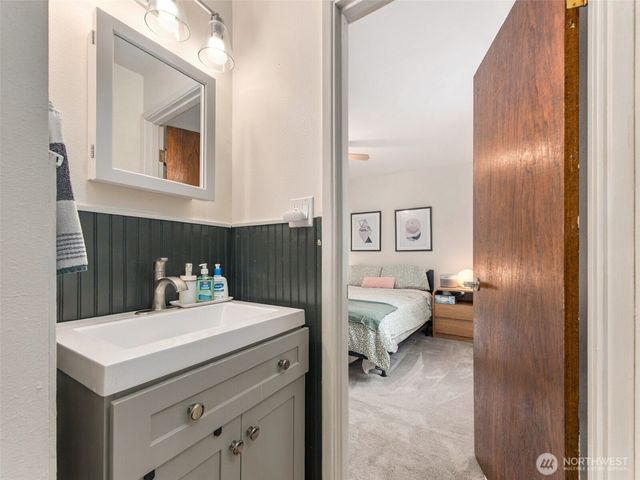 7775 SE Blake View Drive, Port Orchard, WA 98366