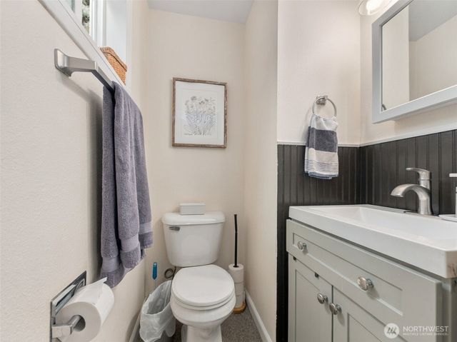7775 SE Blake View Drive, Port Orchard, WA 98366