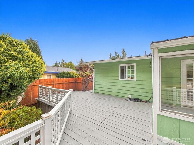 7775 SE Blake View Drive, Port Orchard, WA 98366