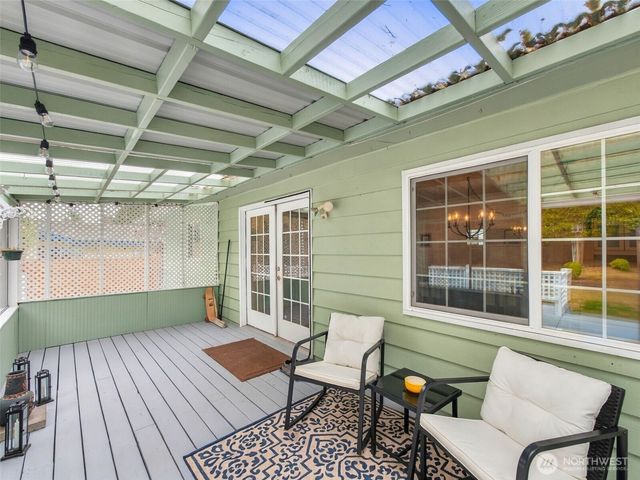 7775 SE Blake View Drive, Port Orchard, WA 98366