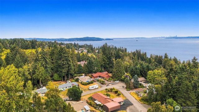 7775 SE Blake View Drive, Port Orchard, WA 98366