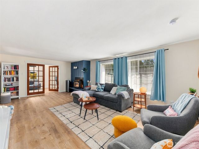 7775 SE Blake View Drive, Port Orchard, WA 98366