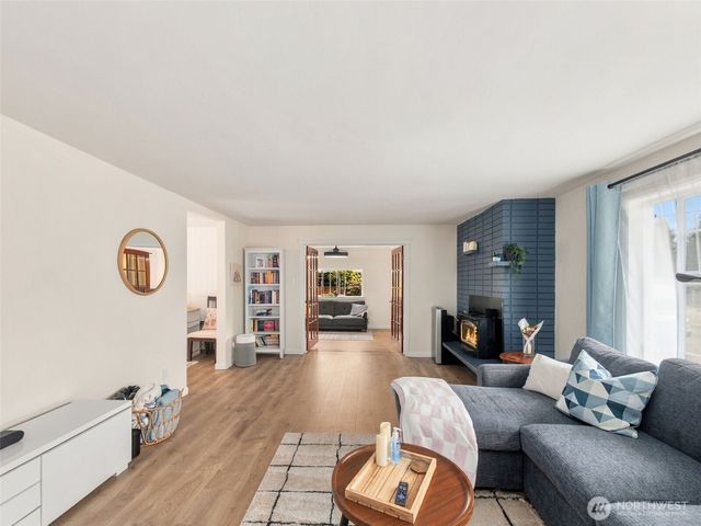 7775 SE Blake View Drive, Port Orchard, WA 98366