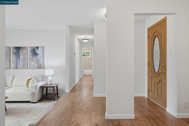 2023 Olympic Dr, Martinez, CA 94553