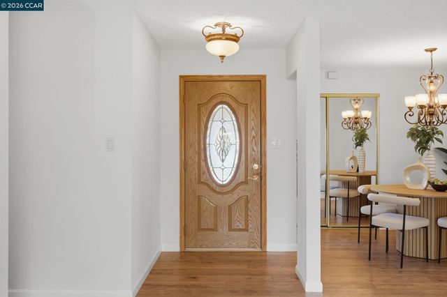 2023 Olympic Dr, Martinez, CA 94553