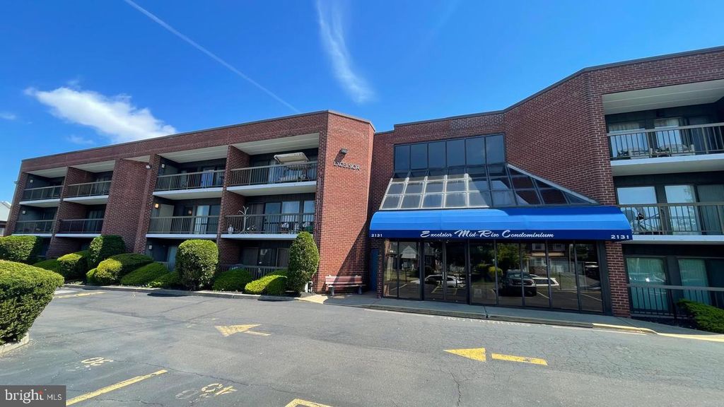 2131 WELSH RD #102, PHILADELPHIA, PA 19115 — exterior
