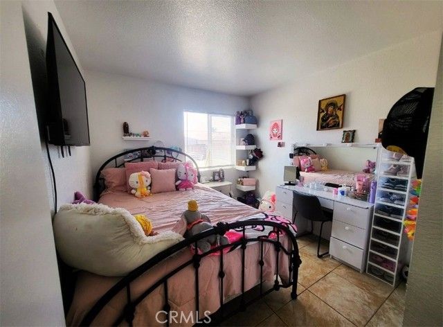 15249 Braxton, Adelanto, CA 92301