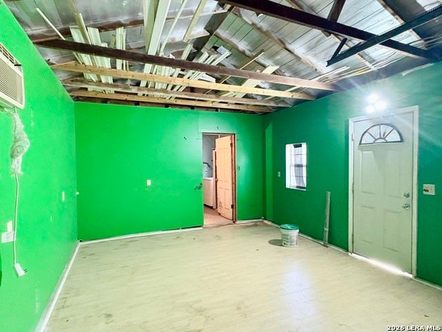 131 GLAMIS AVE, San Antonio, TX 78223