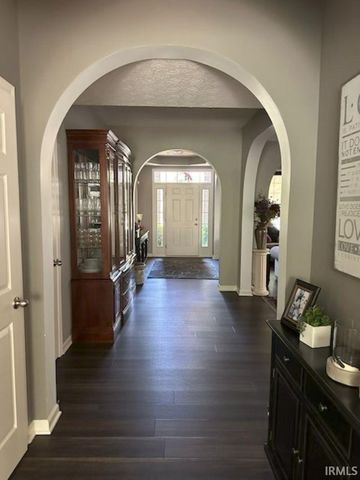 5472 W Hoge Drive, Bloomington, IN 47403