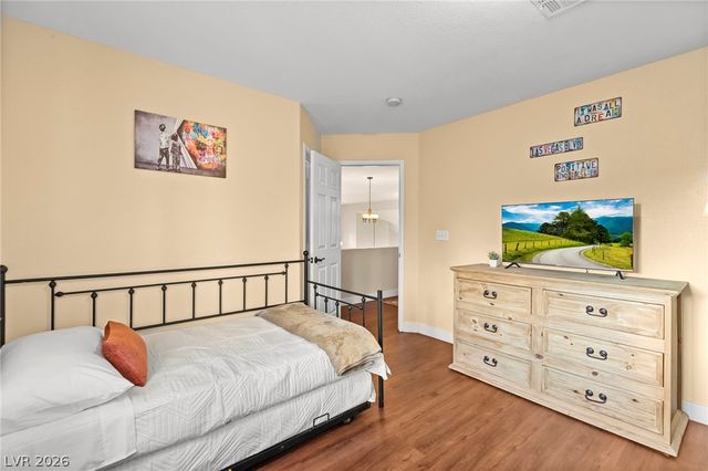 8971 Rolling Rock Drive, Las Vegas, NV 89123