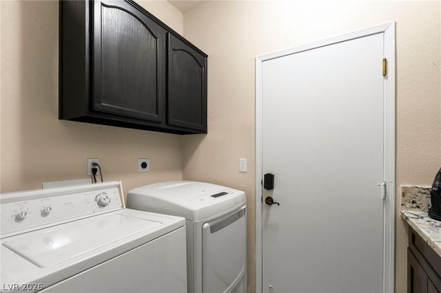 8971 Rolling Rock Drive, Las Vegas, NV 89123