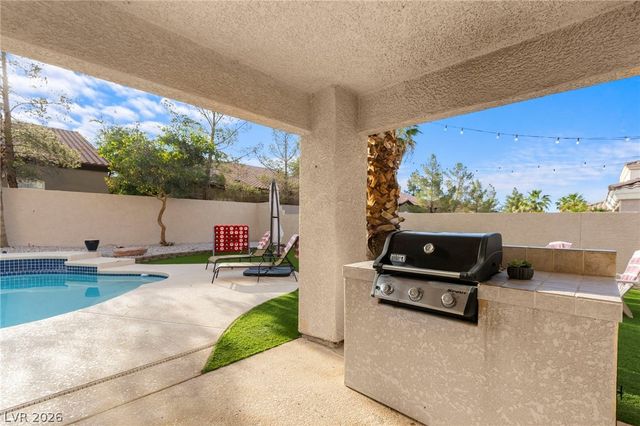 8971 Rolling Rock Drive, Las Vegas, NV 89123