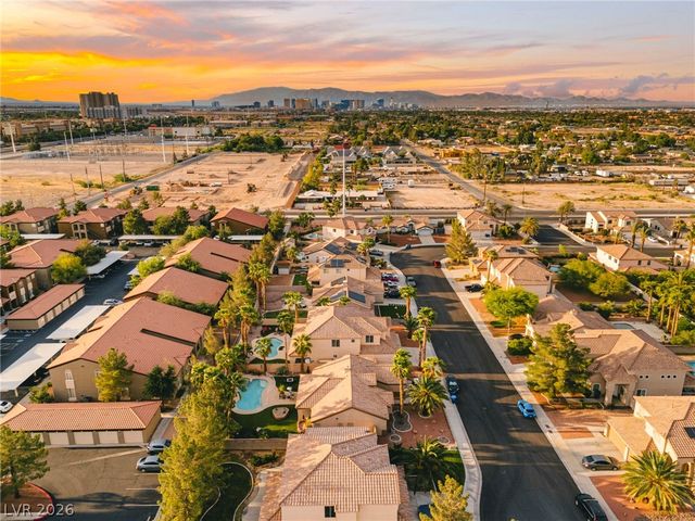 8971 Rolling Rock Drive, Las Vegas, NV 89123