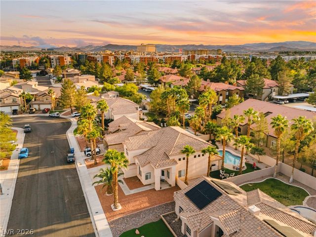 8971 Rolling Rock Drive, Las Vegas, NV 89123