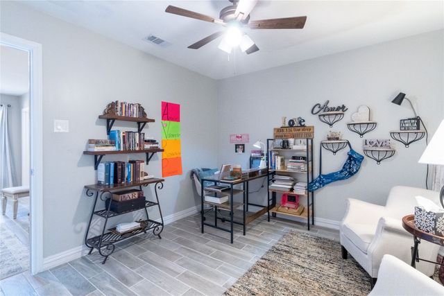 1246 Meadow Way, Terrell, TX 75160