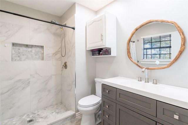 1246 Meadow Way, Terrell, TX 75160