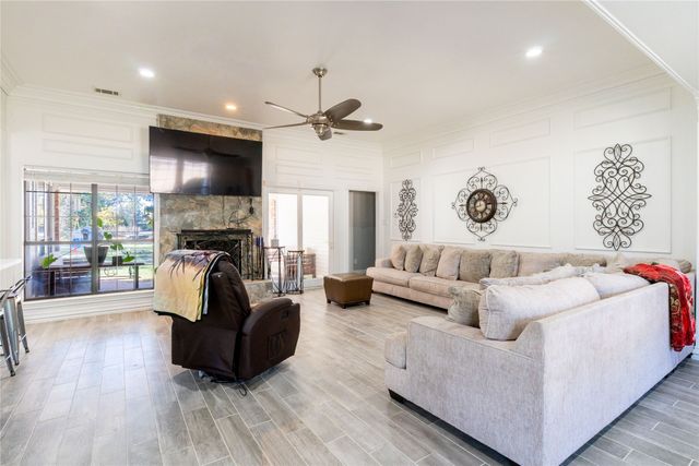 1246 Meadow Way, Terrell, TX 75160