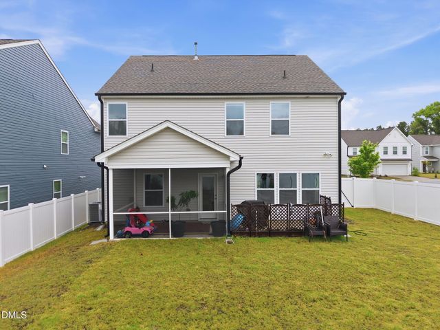 1401 Addison Lake Street, Fuquay Varina, NC 27526