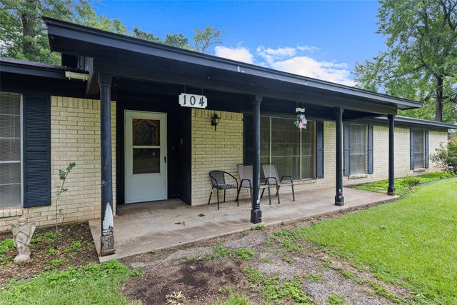 104 N Timberlane, Lone Star, TX 75668