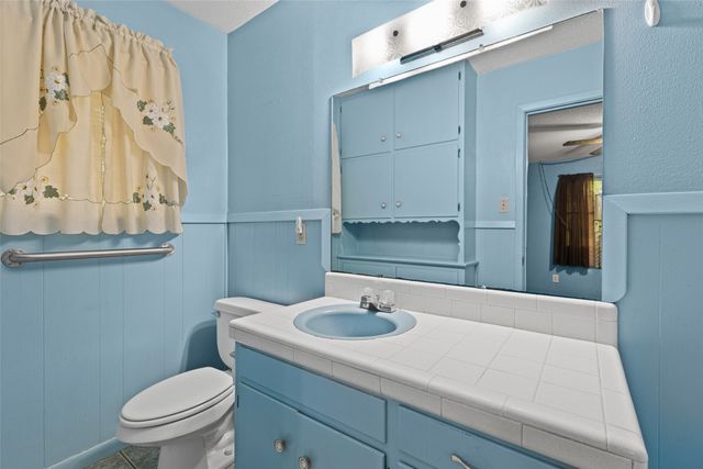 104 N Timberlane, Lone Star, TX 75668