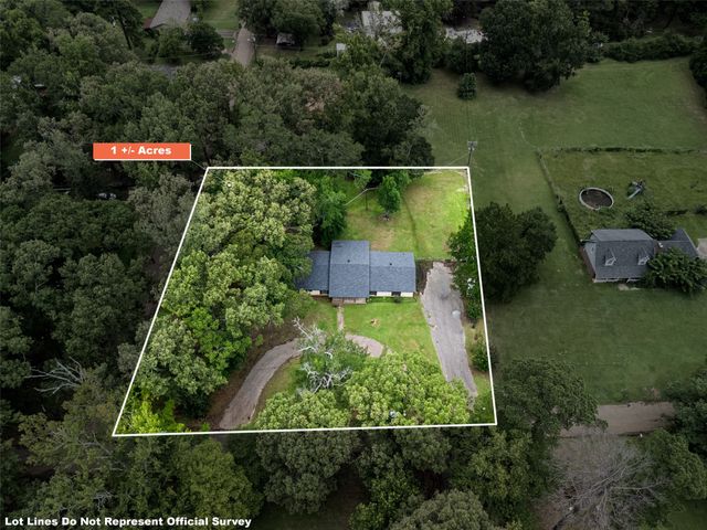104 N Timberlane, Lone Star, TX 75668