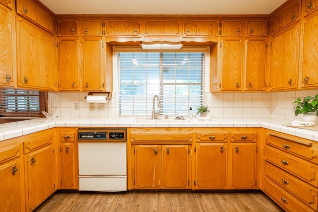 7522 N Mansionette Drive, Fresno, CA 93720
