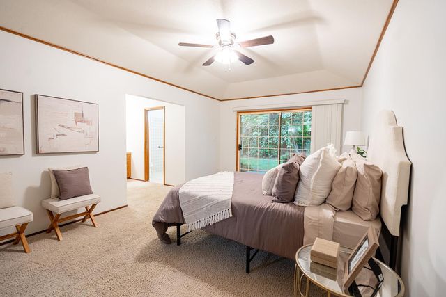 7522 N Mansionette Drive, Fresno, CA 93720