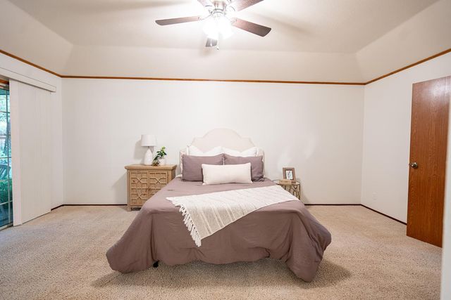 7522 N Mansionette Drive, Fresno, CA 93720