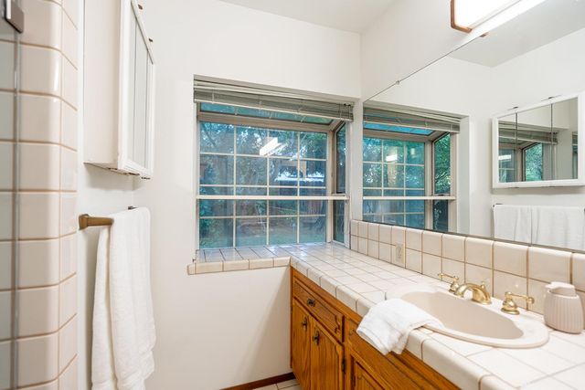 7522 N Mansionette Drive, Fresno, CA 93720