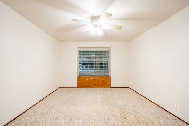7522 N Mansionette Drive, Fresno, CA 93720