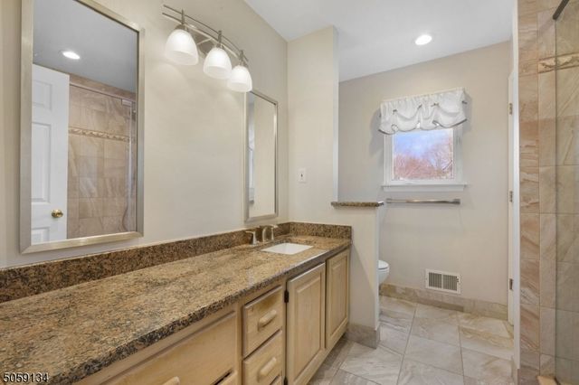 43 Whitehead Road, Bridgewater Twp., NJ 08807