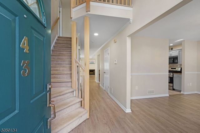 43 Whitehead Road, Bridgewater Twp., NJ 08807