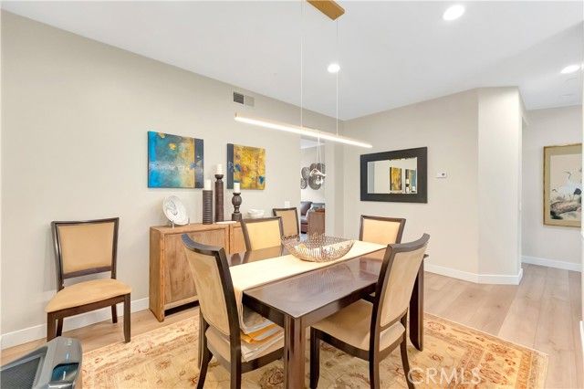 6251 Surfpoint Cir, Huntington Beach, CA 92648