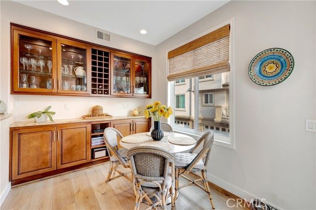 6251 Surfpoint Cir, Huntington Beach, CA 92648