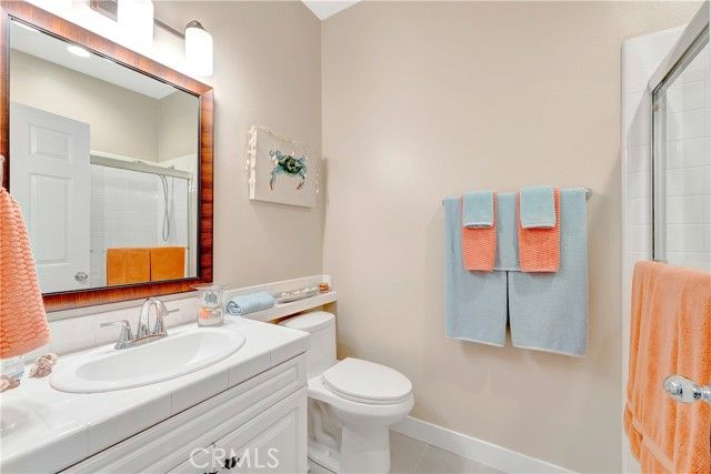 6251 Surfpoint Cir, Huntington Beach, CA 92648