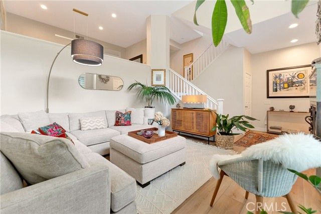 6251 Surfpoint Cir, Huntington Beach, CA 92648