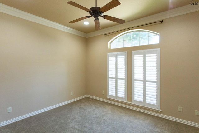 1608 TANGLEWOOD DRIVE, Wichita Falls, TX 76309