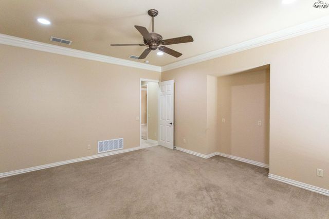 1608 TANGLEWOOD DRIVE, Wichita Falls, TX 76309