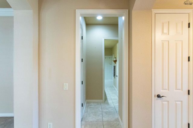 1608 TANGLEWOOD DRIVE, Wichita Falls, TX 76309