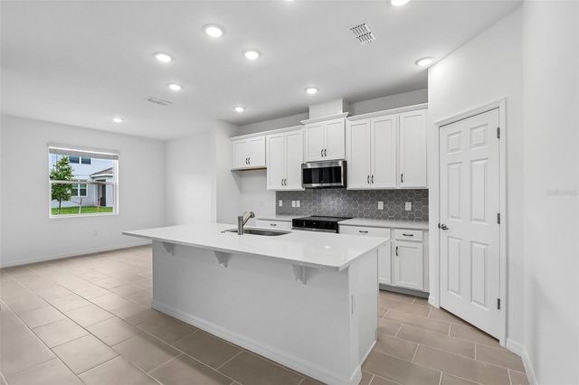 2005 EDUCATION STREET, St Cloud, FL 34771