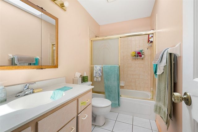 121 Hinchman Avenue, Sebastian, FL 32958