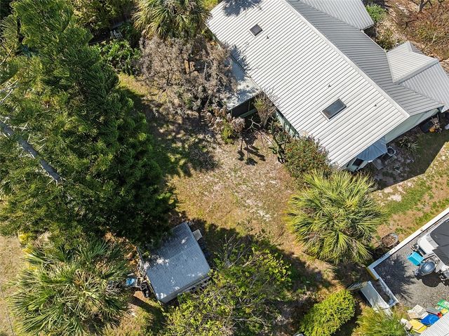 121 Hinchman Avenue, Sebastian, FL 32958