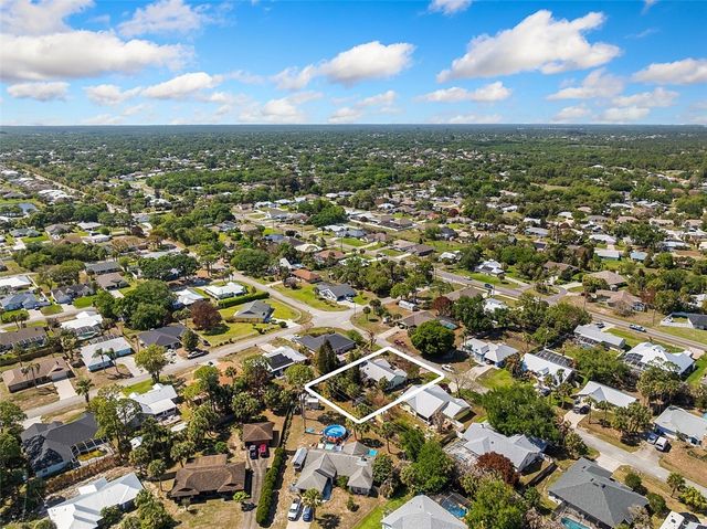 121 Hinchman Avenue, Sebastian, FL 32958